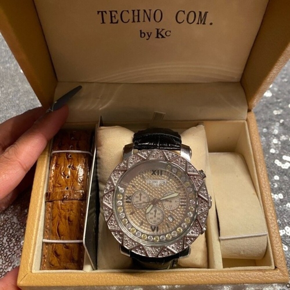 Techno Com By Kc Diamond Watch With Extra Band Nwt - image 6